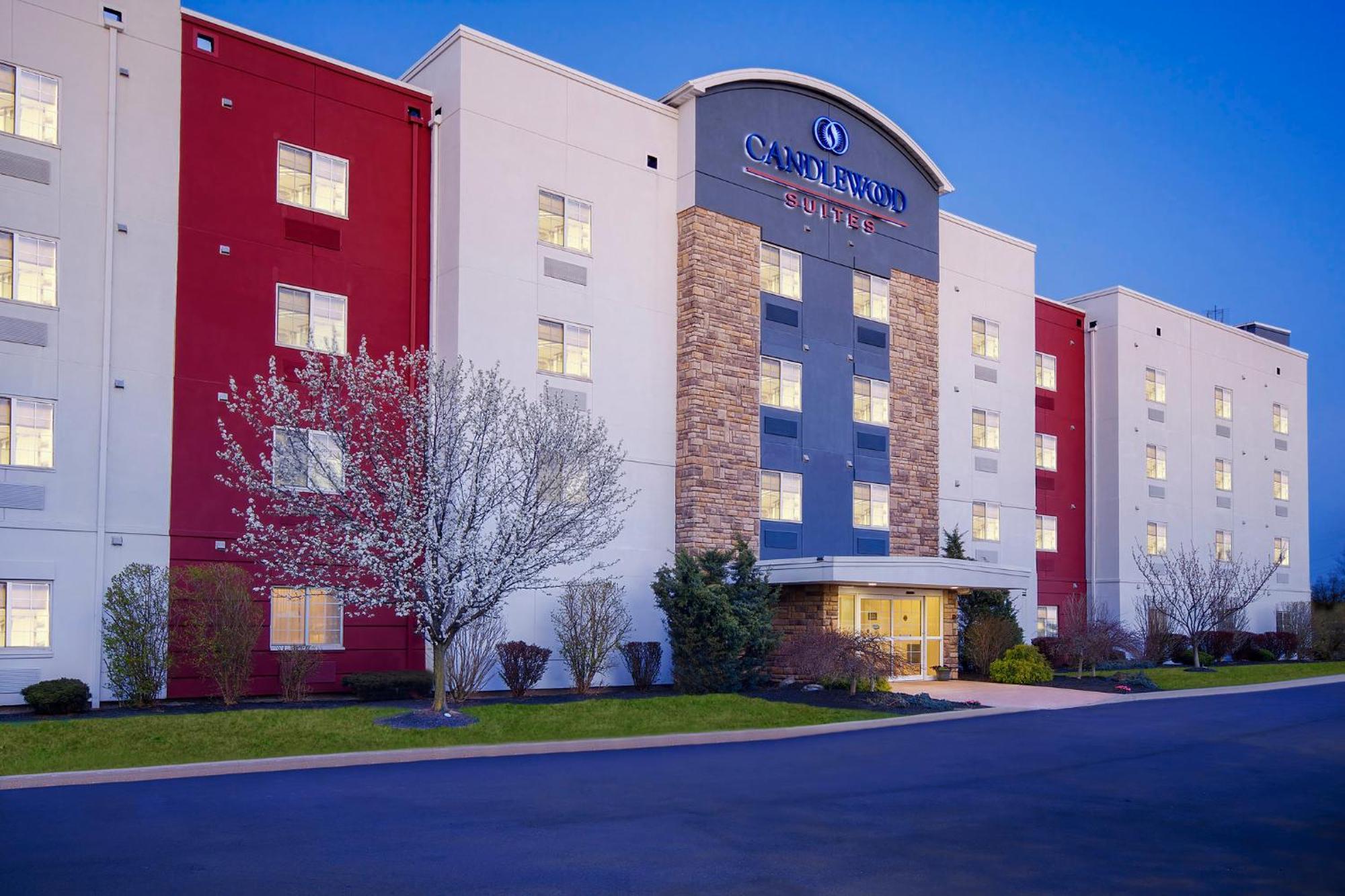 Candlewood Suites Buffalo Amherst, An Ihg Hotel Bagian luar foto